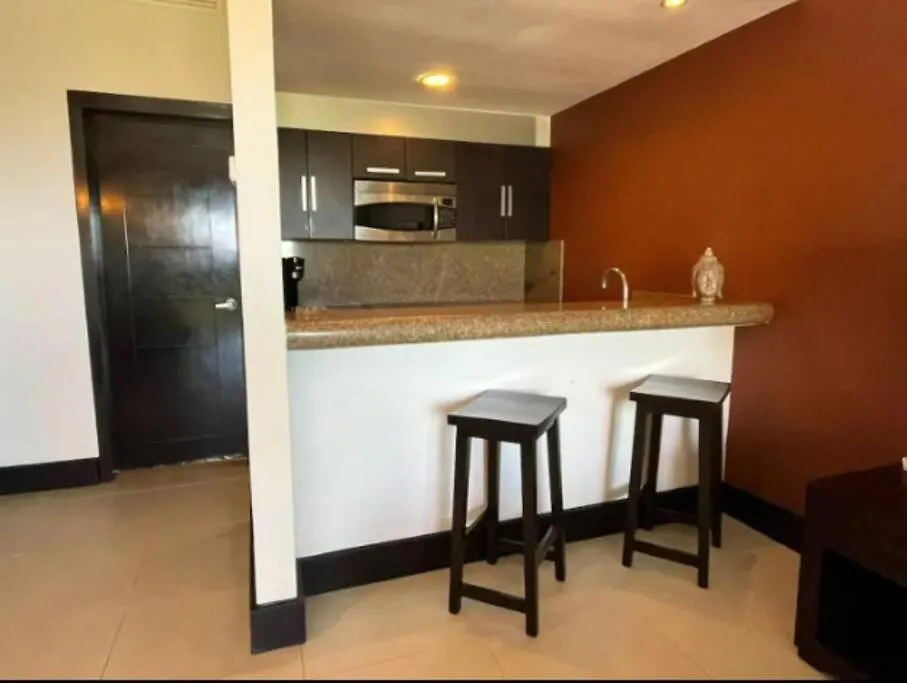 Sea View Studio: Beachfront Living Playa del Carmen Apartment