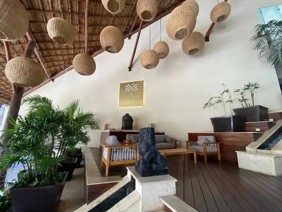 Sea View Studio: Beachfront Living Playa del Carmen